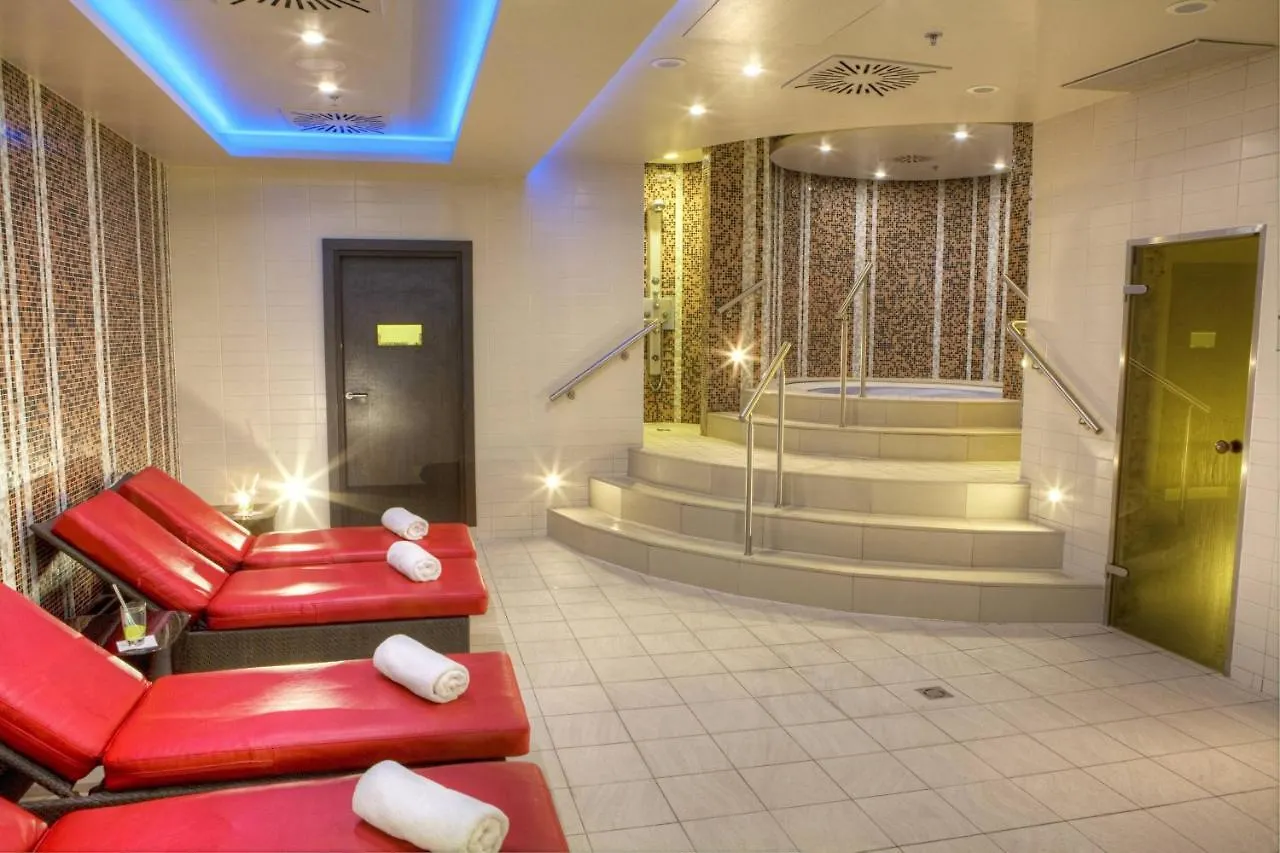 Budapest Marriott Hotel 5*,  Hungary