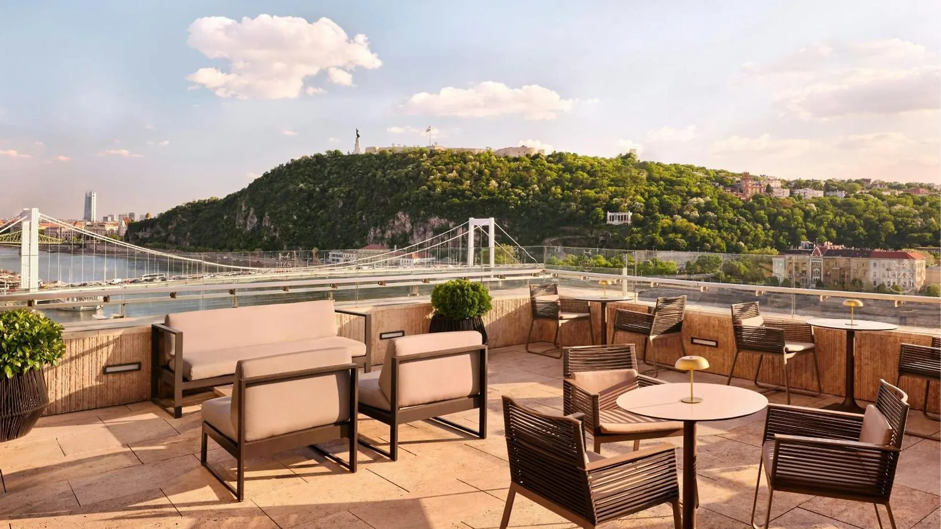 Budapest Marriott Hotel 5*,